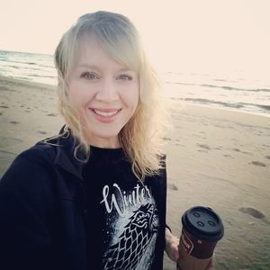 Meet your Posher, Stacy